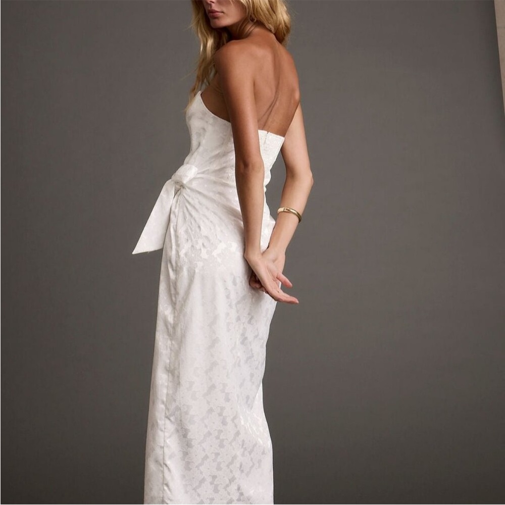 Strapless White Jacquard Midi Dress with Side Bow - Picture 5 of 7